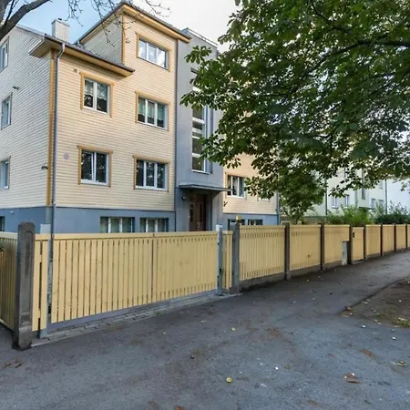 Cozy In A Quiet City Center Area Apartment Tallinn